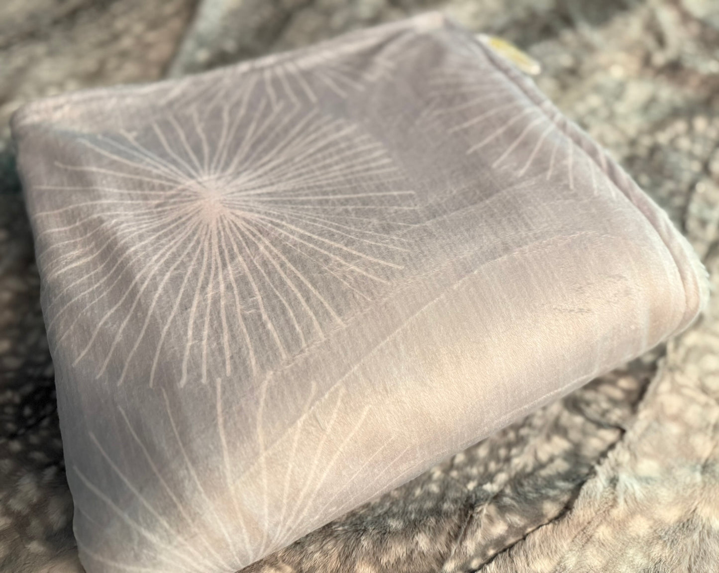 Dandilion Mama Bear Minky Throw